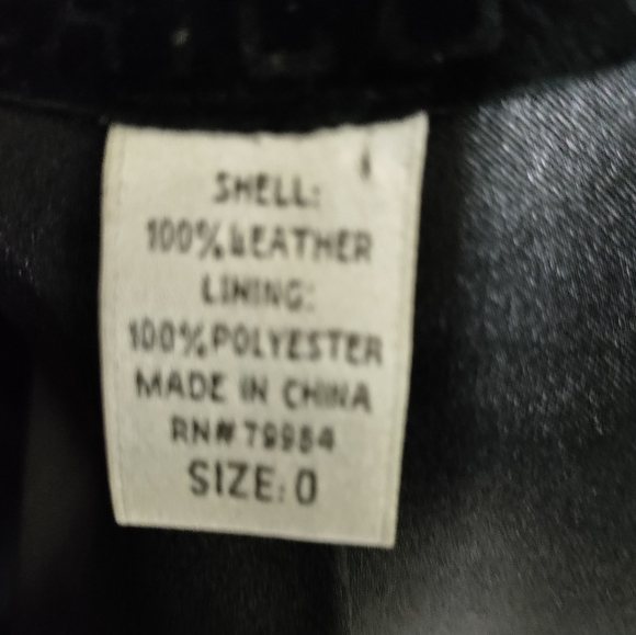 Women's jacket - Picture 3 of 3